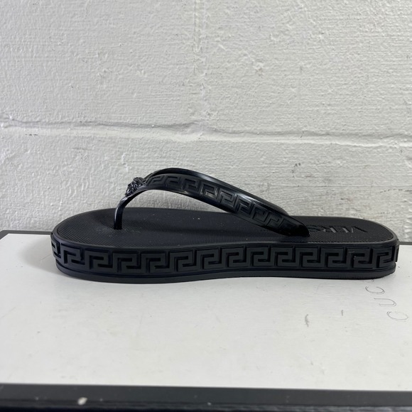 Versace Black Sandals - Picture 5 of 11